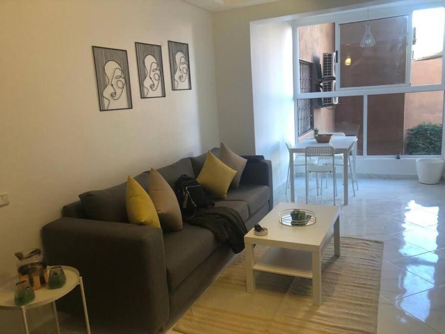 Appartement Center De Gueliz Avec Piscine Marraquexe Exterior foto